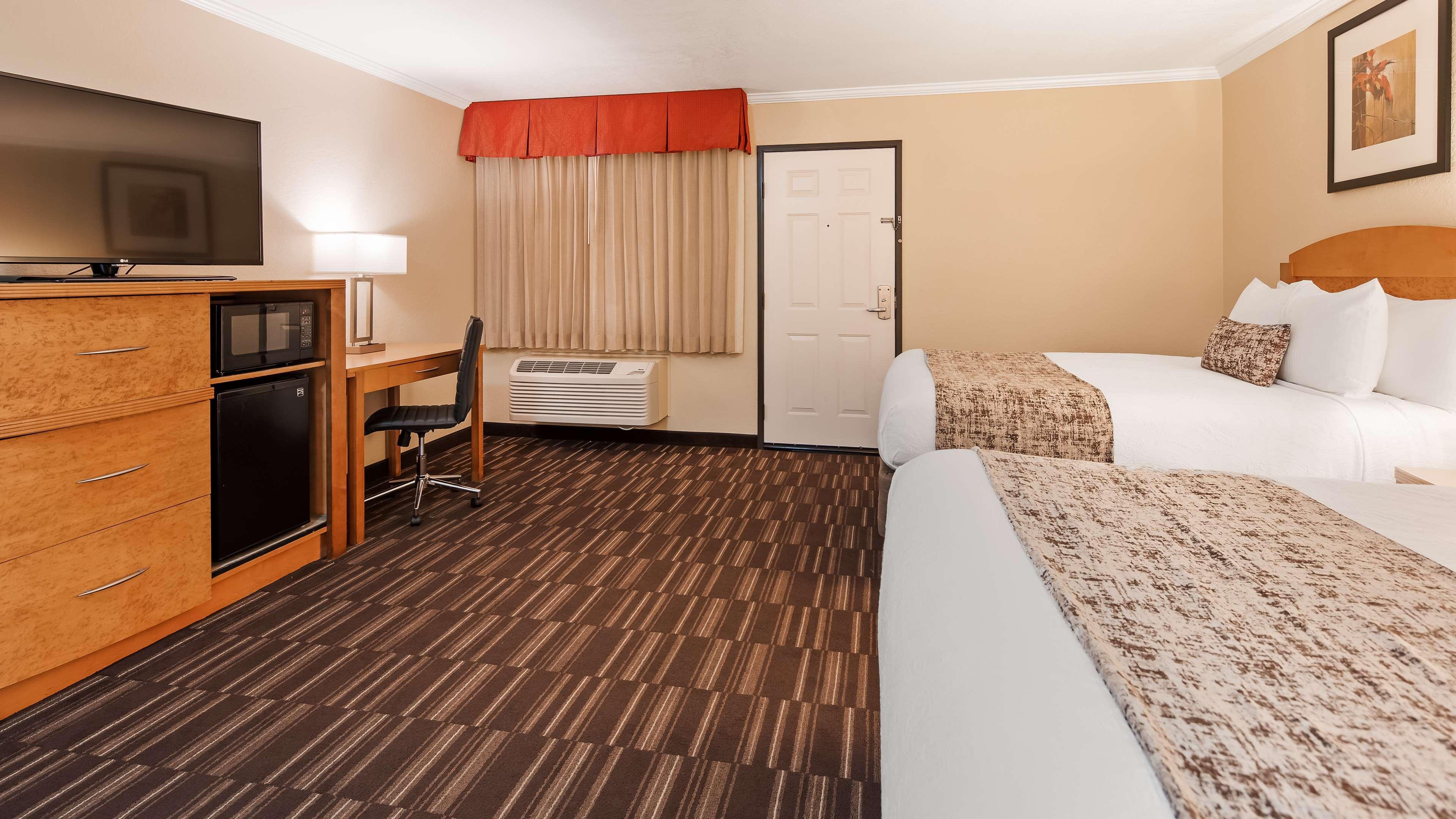 Best Western Plus Ontario Airport & Convention Center Bagian luar foto