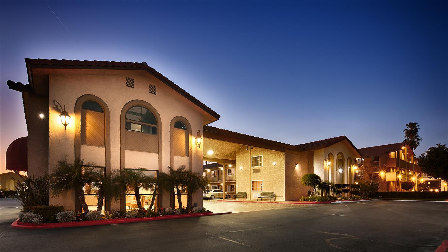 Best Western Plus Ontario Airport & Convention Center Bagian luar foto