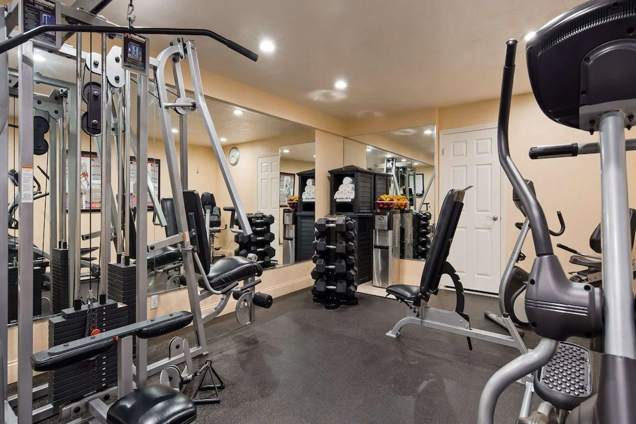 Best Western Plus Ontario Airport & Convention Center Bagian luar foto