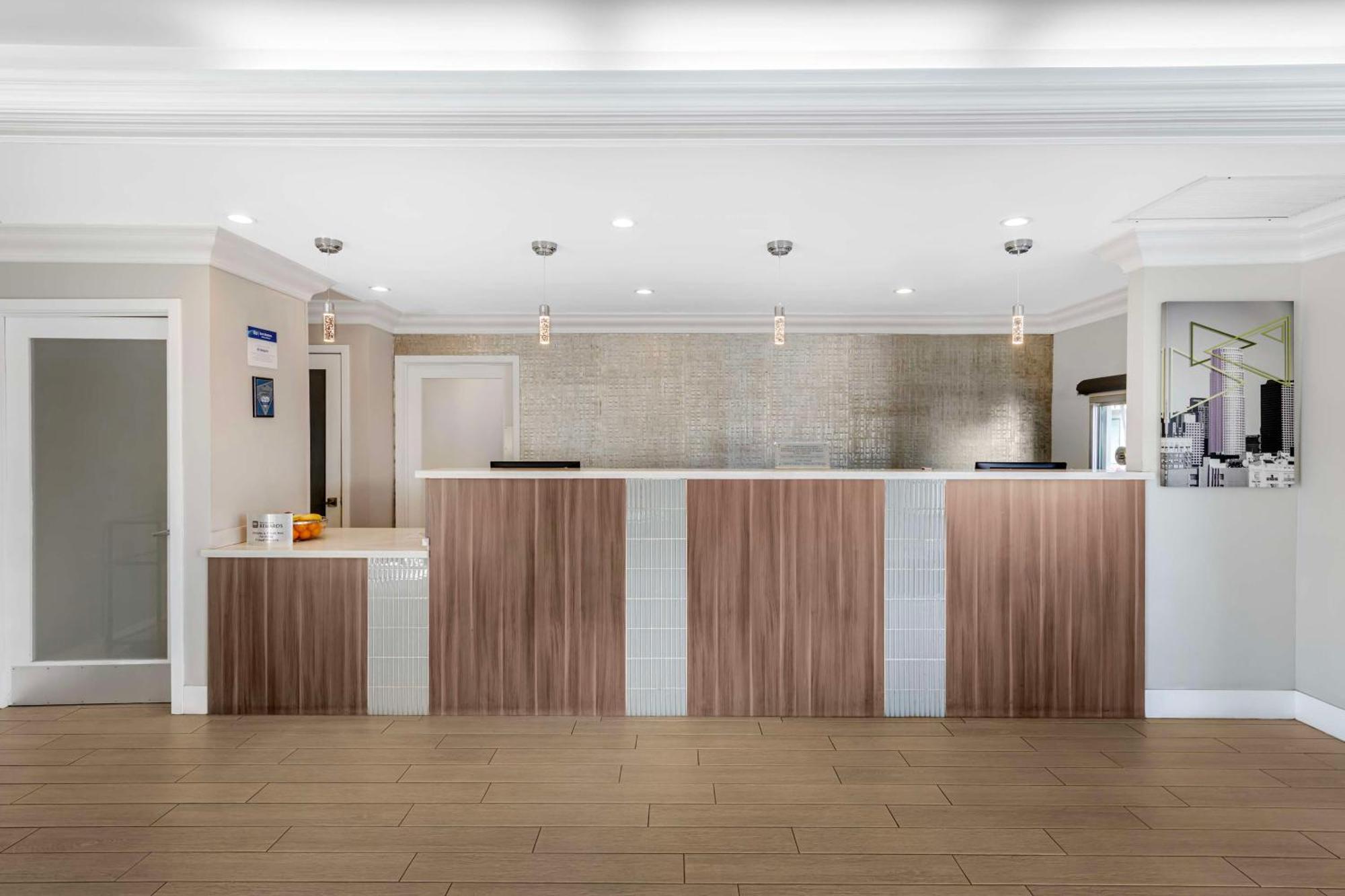 Best Western Plus Ontario Airport & Convention Center Bagian luar foto